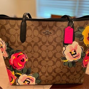 Coach Tote Bag with flowers